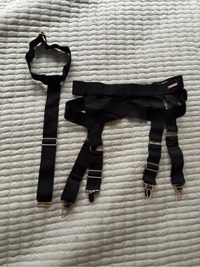 Bluebella Mandra Belt and Harness set XS
